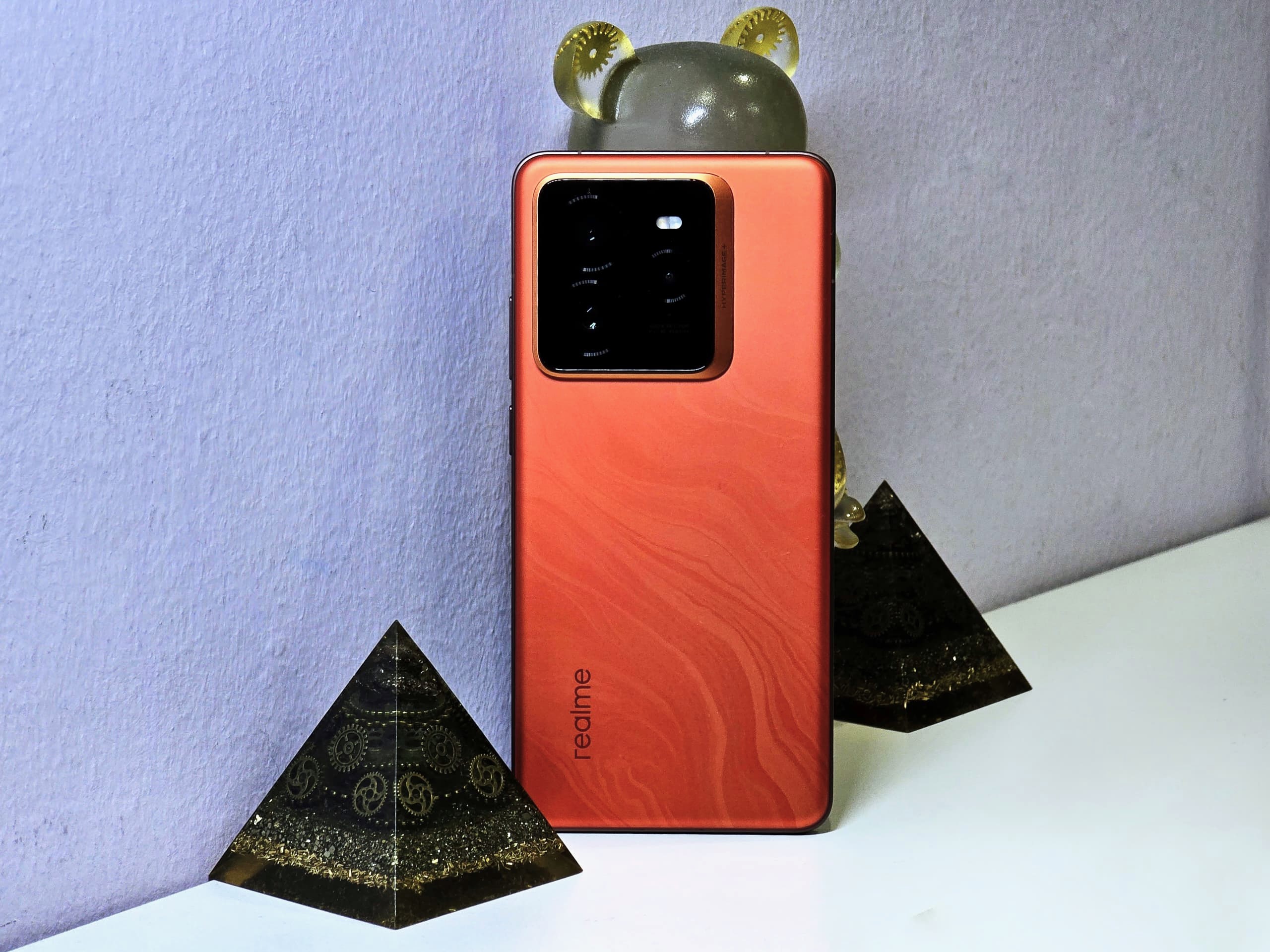 realme GT7 Pro 開箱試玩：超强性能 + 超長續航力的新旗艦誕生！ 7