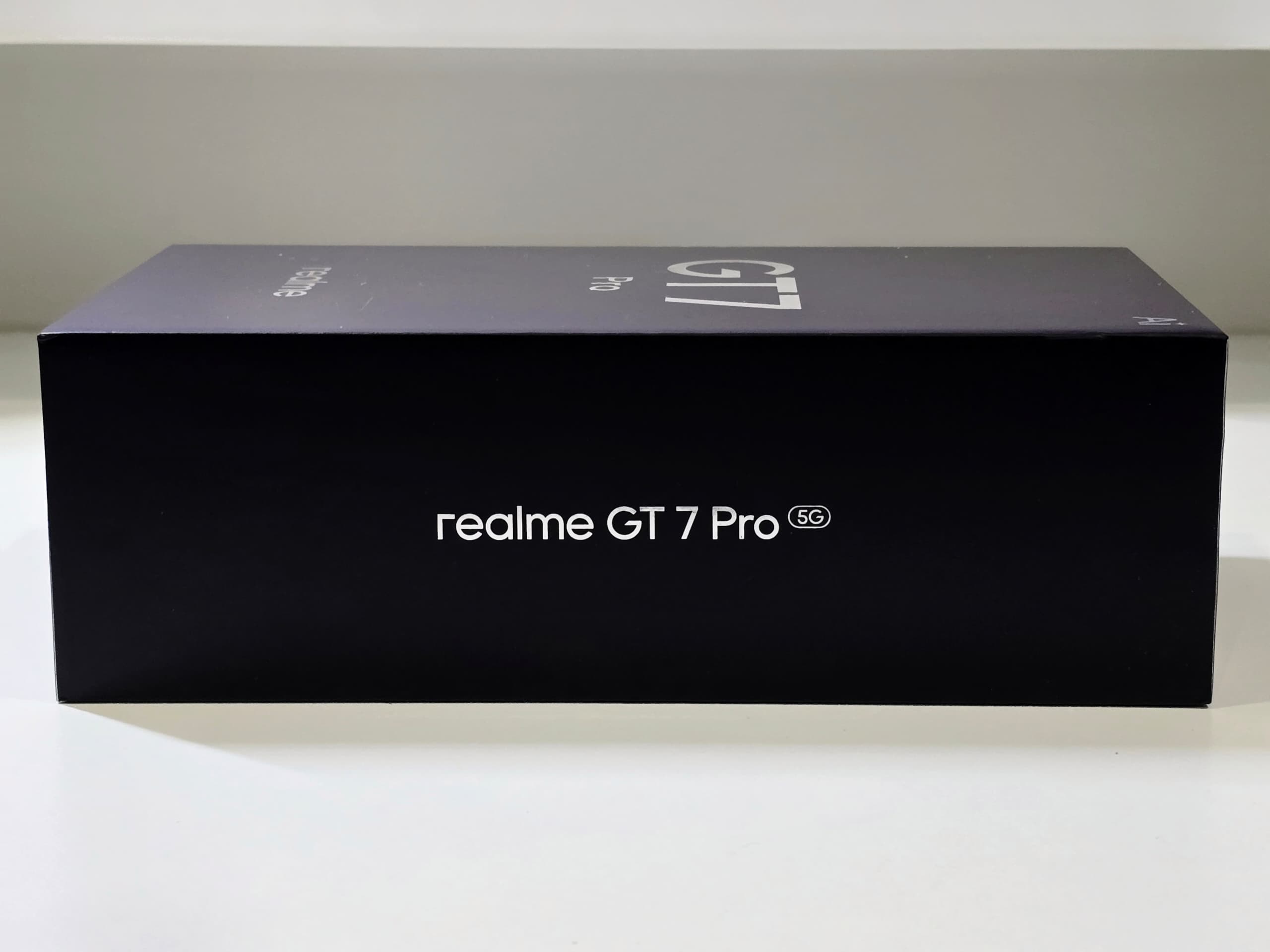 realme GT7 Pro 開箱試玩：超强性能 + 超長續航力的新旗艦誕生！ 2