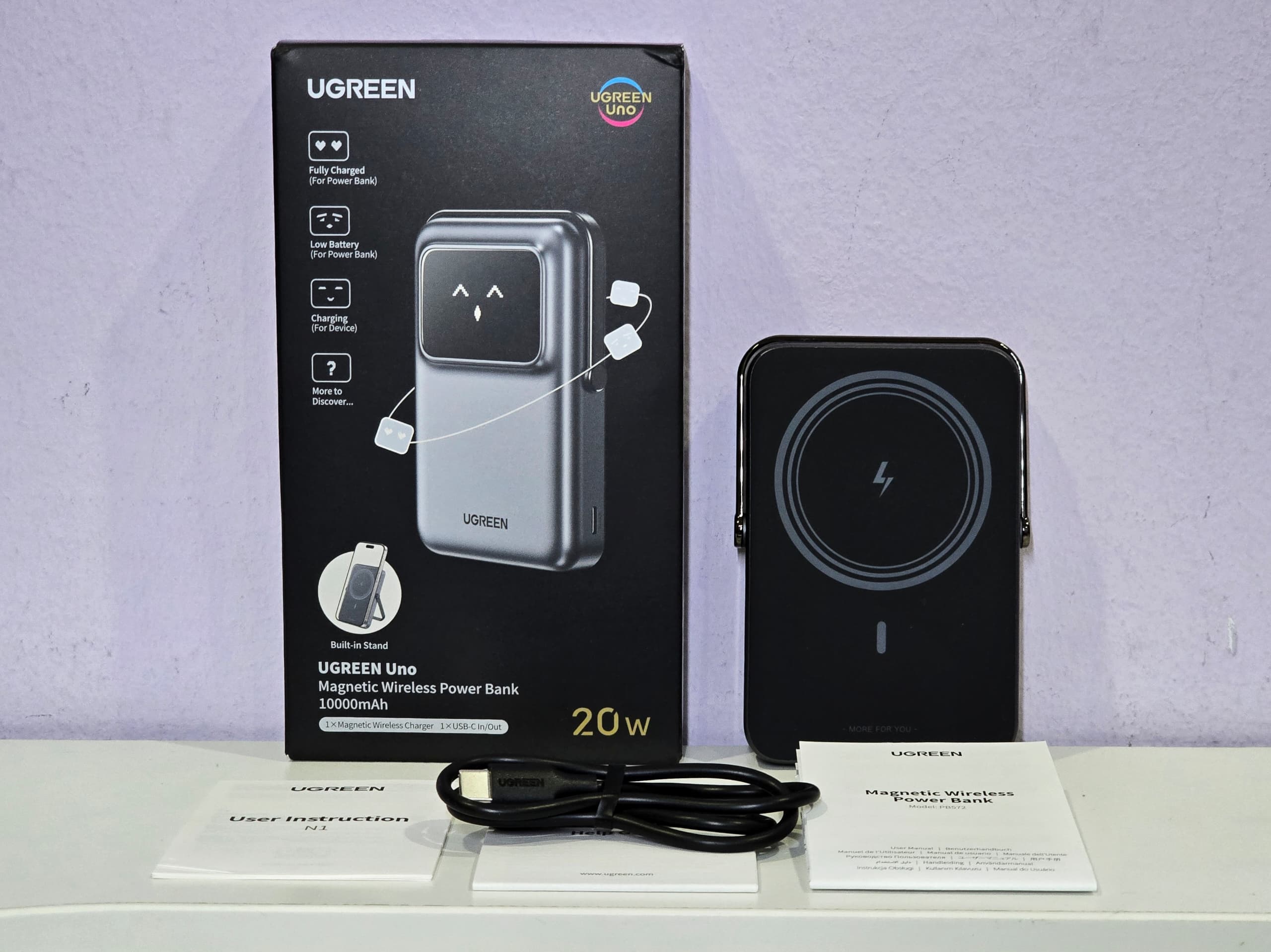 UGREEN Uno 磁吸無線行動電源開箱：支援無綫充電與 20W 快充；可折疊支架+機器人設計超加分！ 4